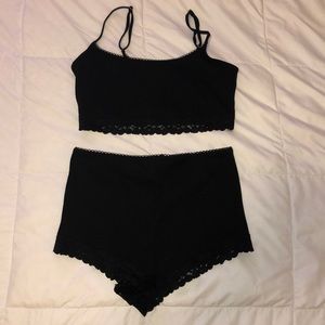 Victoria’s Secret sleep set